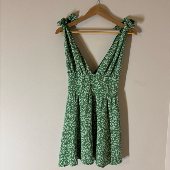 Lovers + Friends Laurie Mini Dress in Lucky Floral XS - Picture 2 of 8